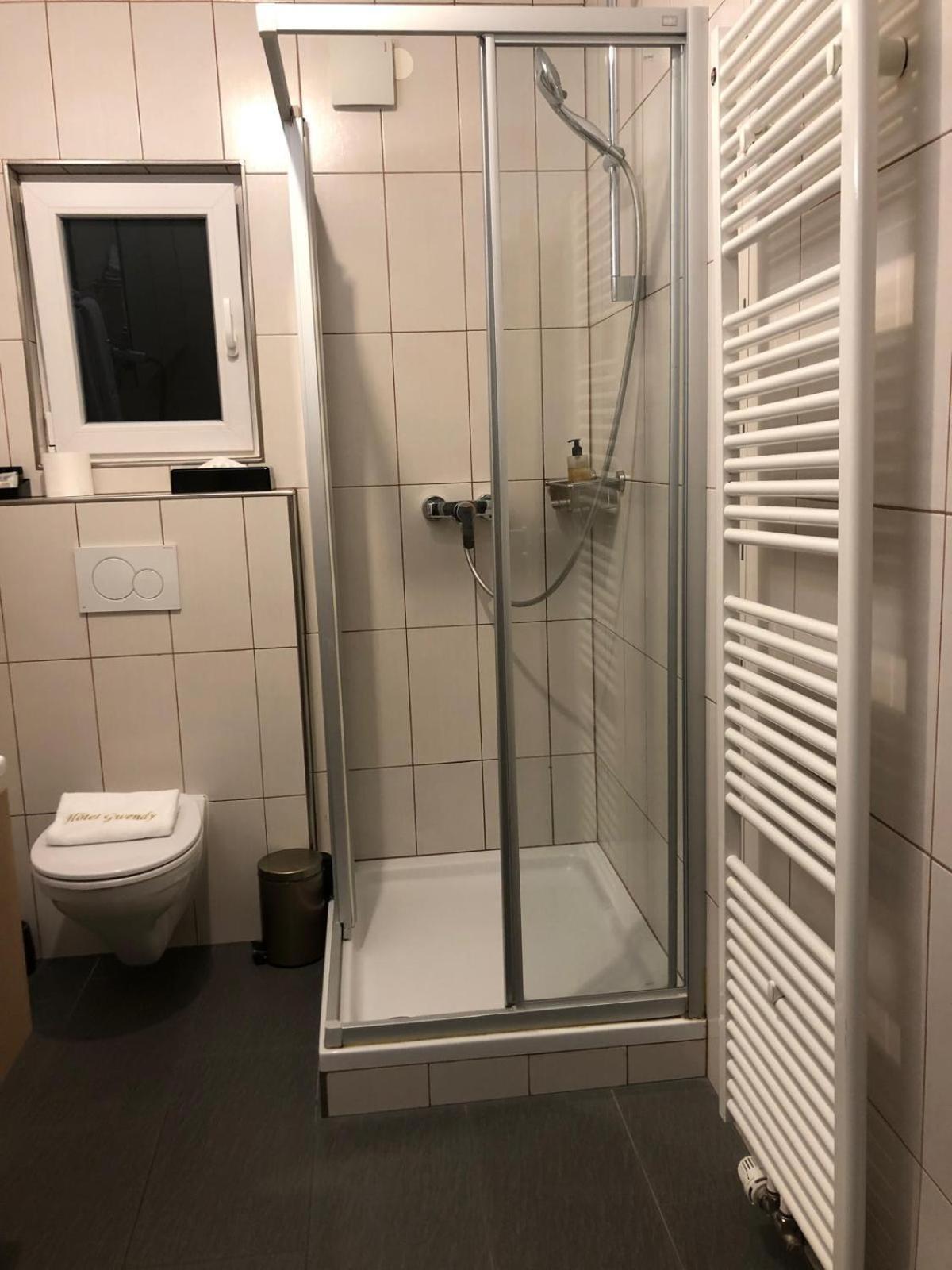 Appart-Hotel Gwendy Bour Ngoại thất bức ảnh